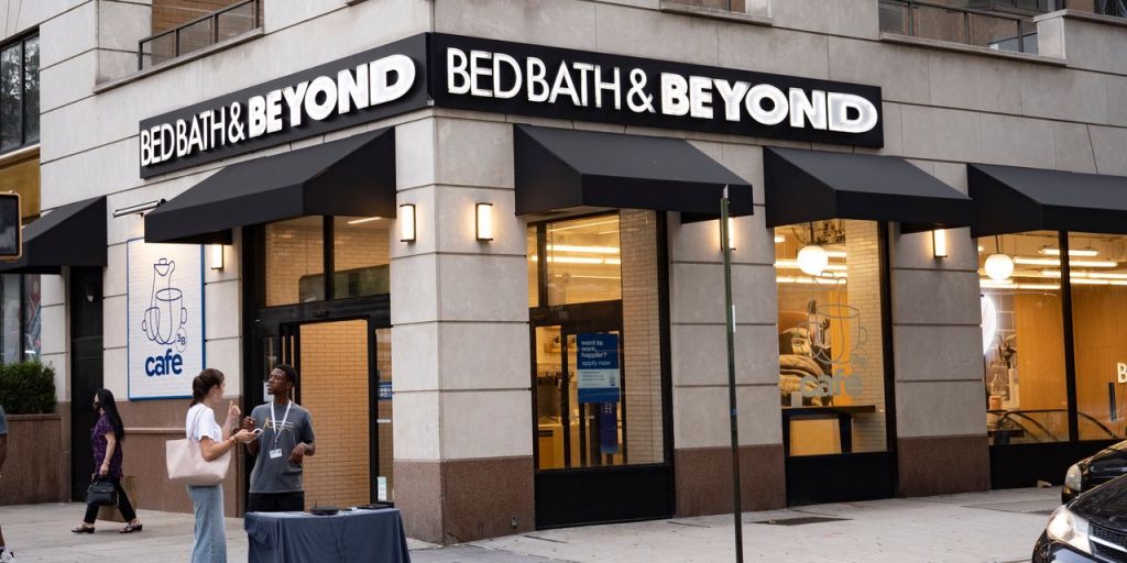 Bed Bath & Beyond