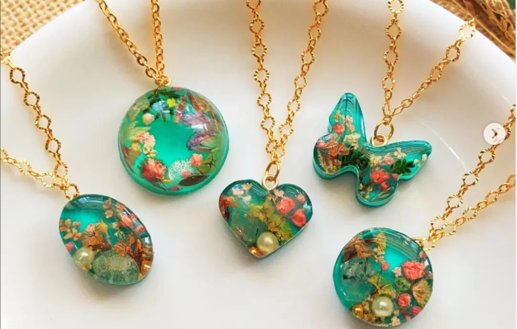Resin Jewelry.png